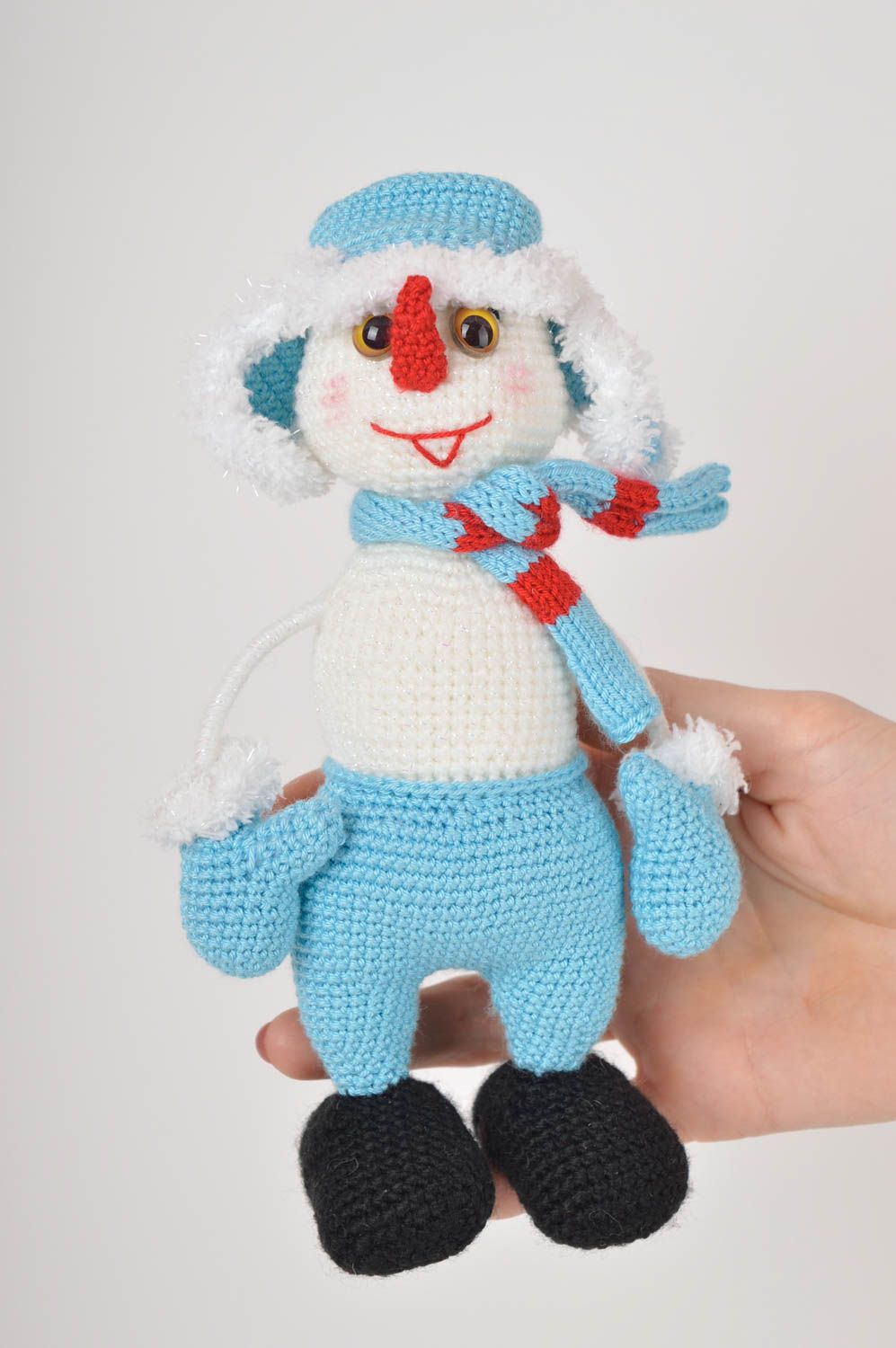 Peluche bonhomme de neige Jouet fait main tricoté original Cadeau enfant photo 2