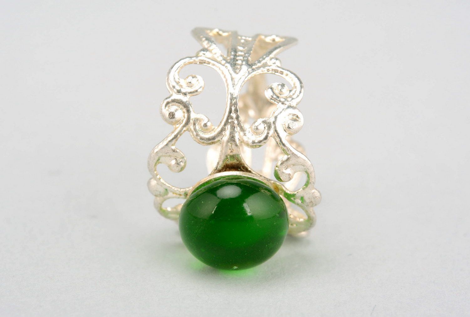 Grüner Ring mit Stein aus Glas Prinzessin  foto 2