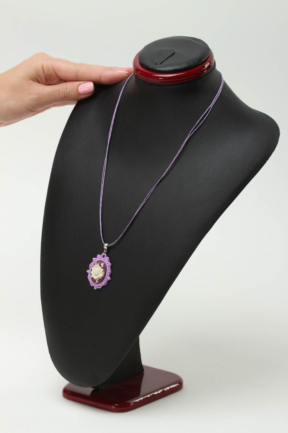 Colgante de arcilla polimérica lila accesorio para mujer bisutería artesanal foto 5