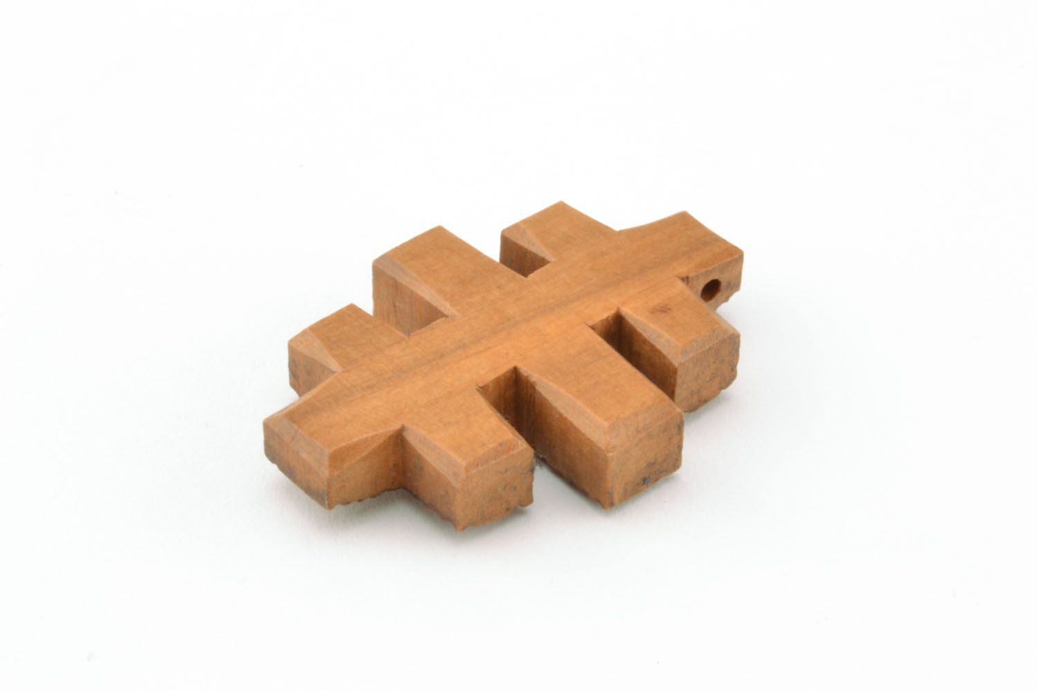 Croce di legno fatta a mano crocetta intagliata originale in legno da collo foto 2