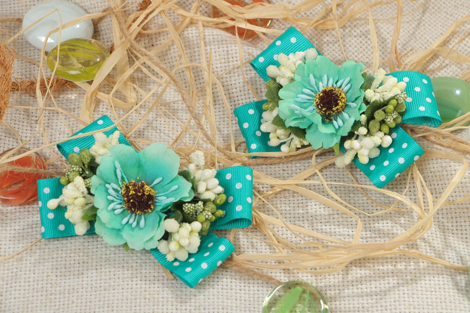 Set of 2 handmade hair clips with small rep ribbon bows of turquoise color photo 1
