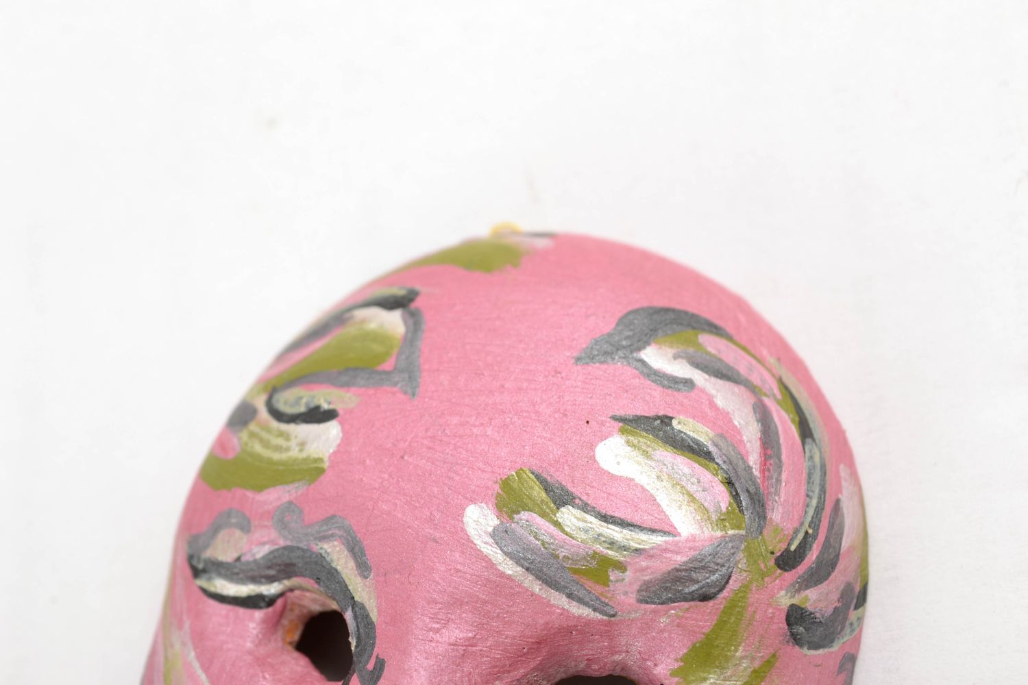 Maschera in ceramica piccola fatta a mano souvenir da parete dipinto originale  foto 4