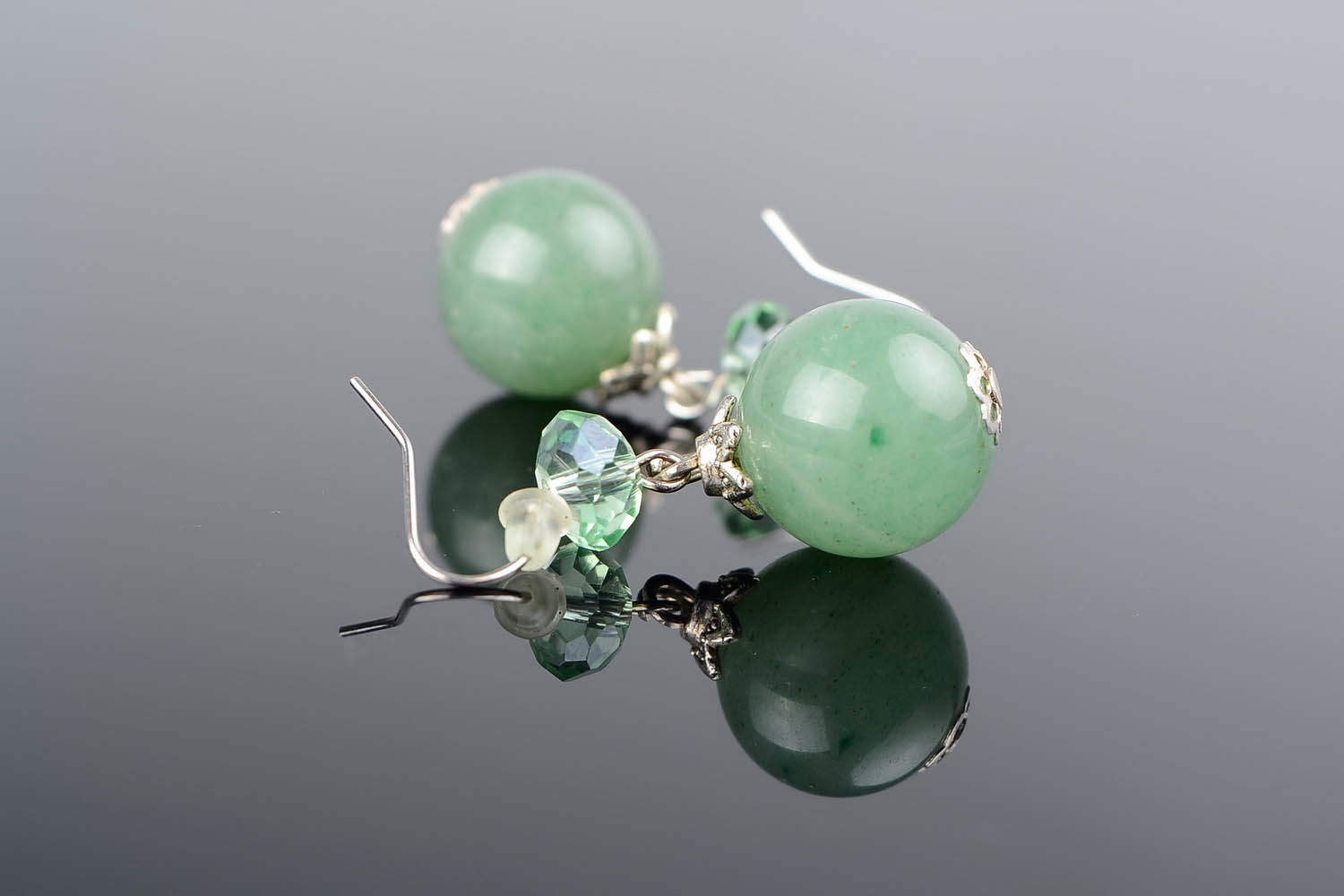 Earrings made ​​of jade and Czech crystal photo 1