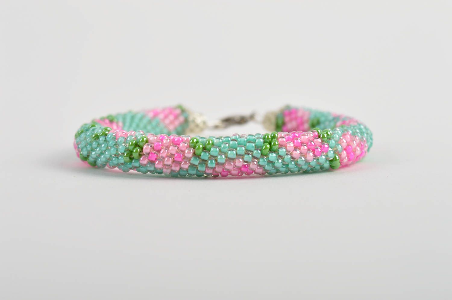 Handmade beaded cord floral pink ornament adjustable bracelet photo 5
