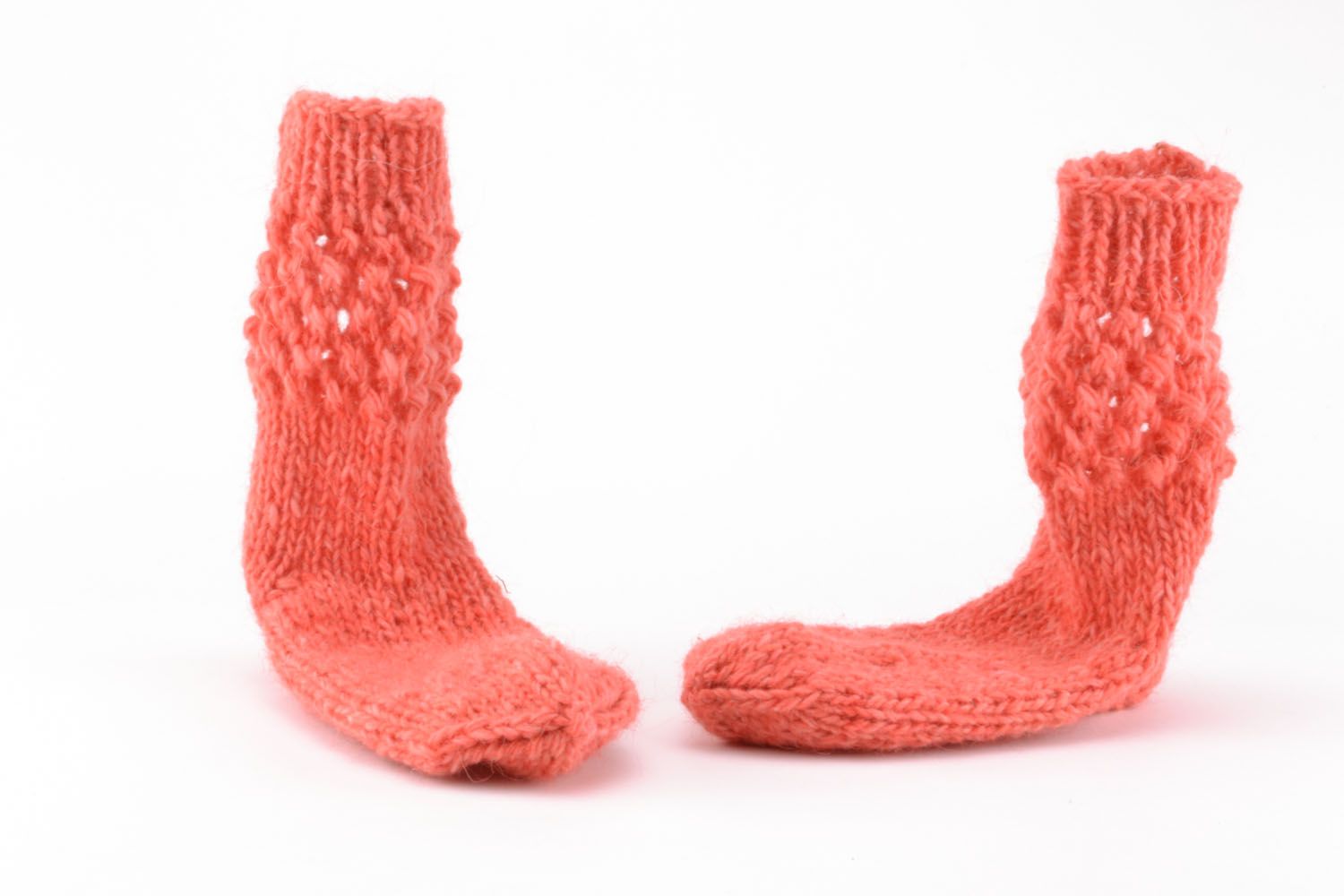 Розовые вязаные носки фото 4