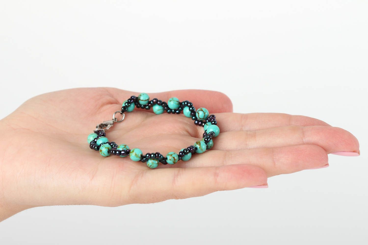 Bracelet en pierres turquoise Bijou fait main Accessoire femme vert design photo 5