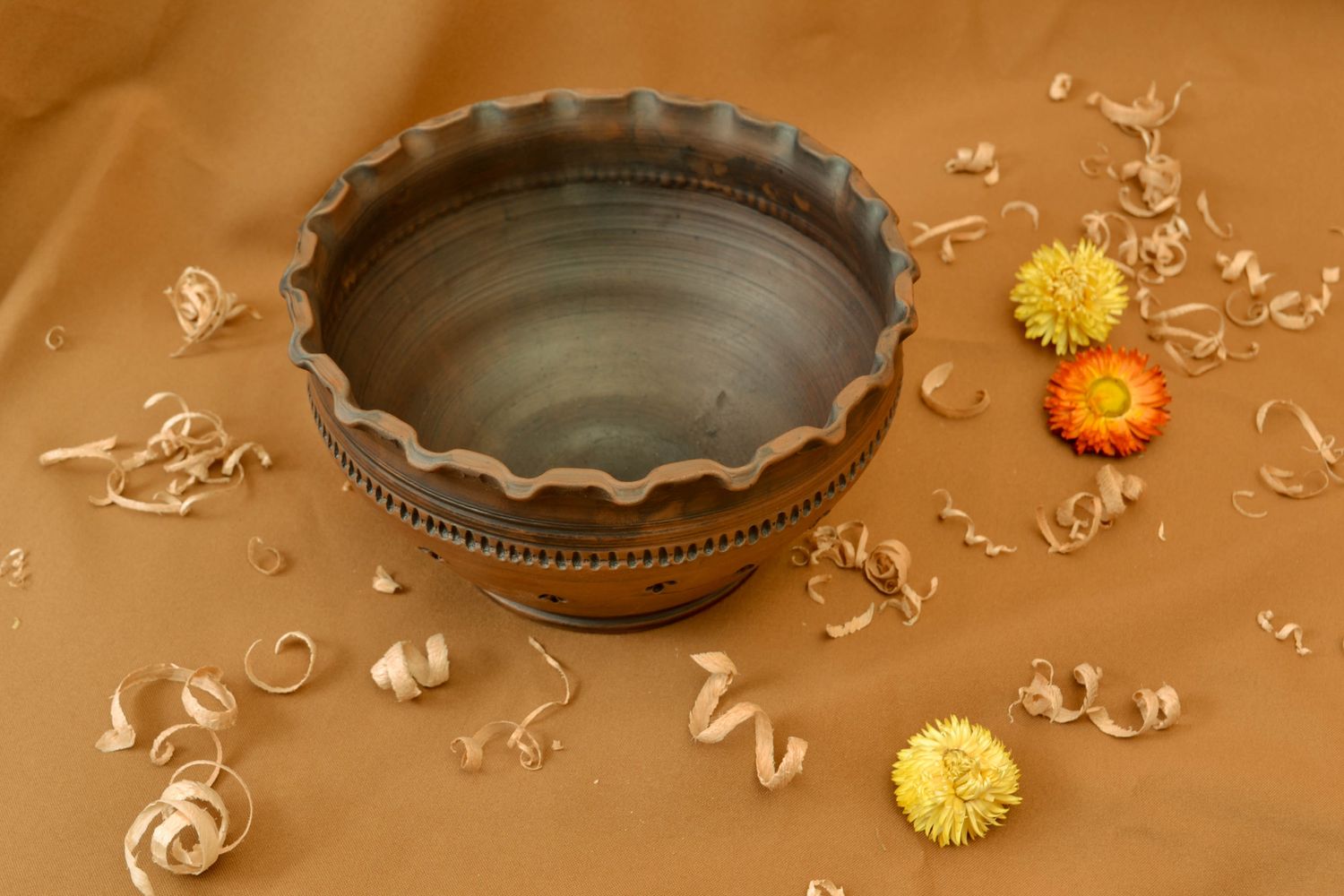 Ceramic bowl for baking and serving photo 1