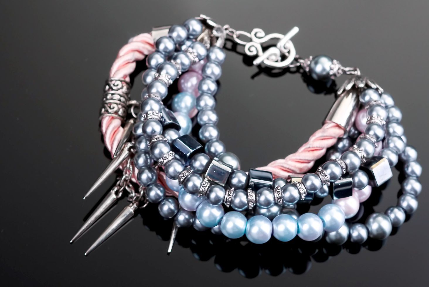Bracelet métallique des perles en céramique Espoir photo 3