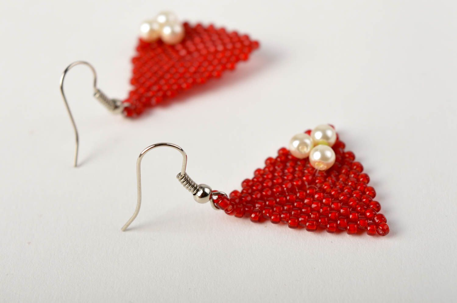 Boucles d'oreilles fait main Bijou original rouge perles Accessoire femme photo 3