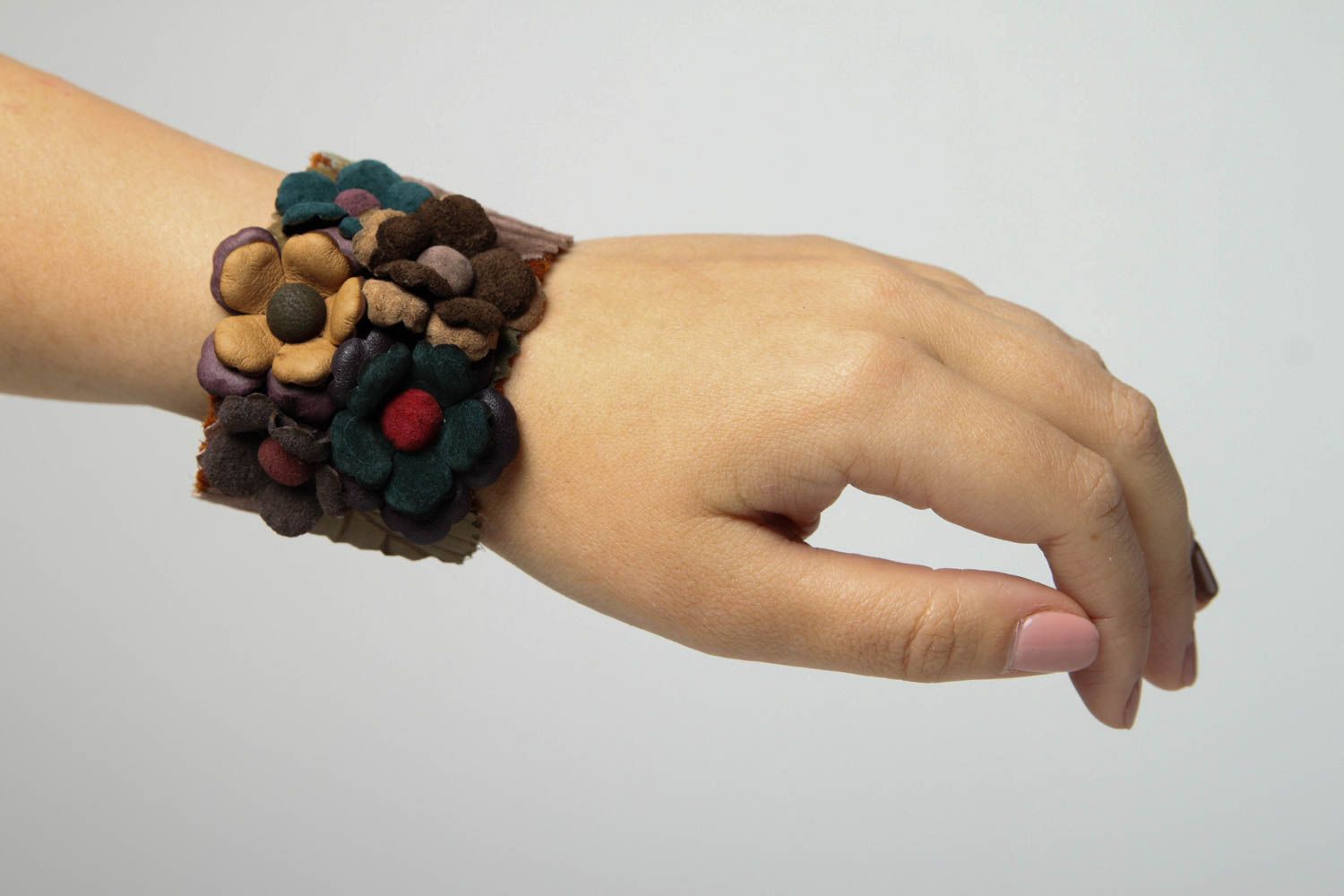 Браслет ручной работы кожаный браслет с цветочным дизайном браслет на руку фото 2