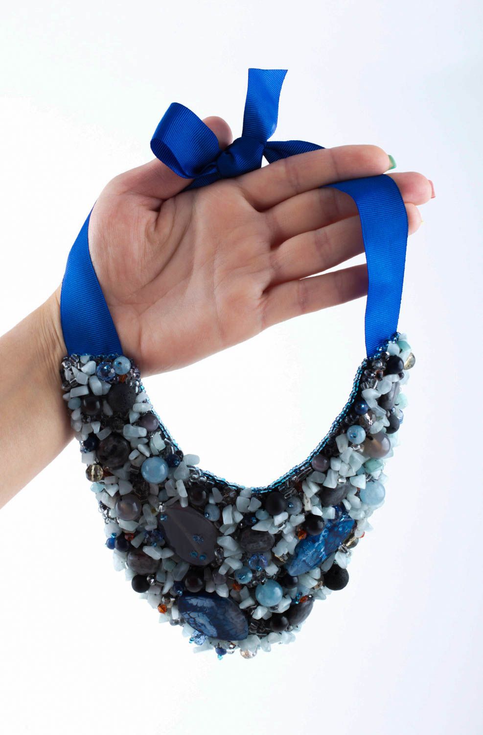 Collier plastron Accessoire fait main bleu pierres naturelles Cadeau pour femme photo 5