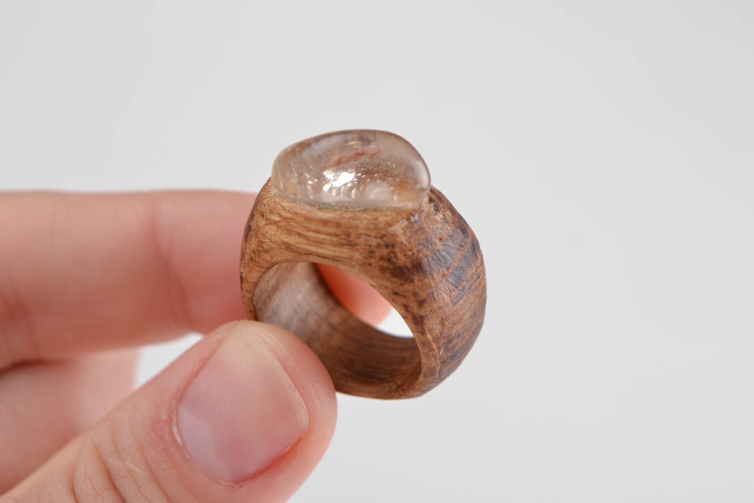 Handmade designer volume natural wooden ring with mountain crystal glass photo 2
