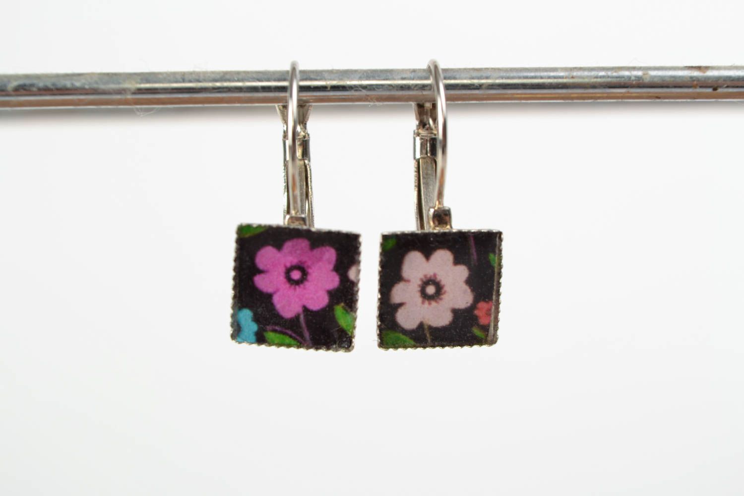 Small handmade decoupage square earrings with flowers and English fastener photo 2