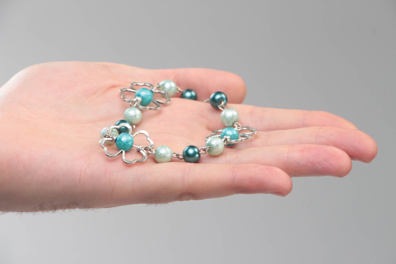 Handmade tender bracelet accessory made of ceramic pearls blue flower bracelet photo 6