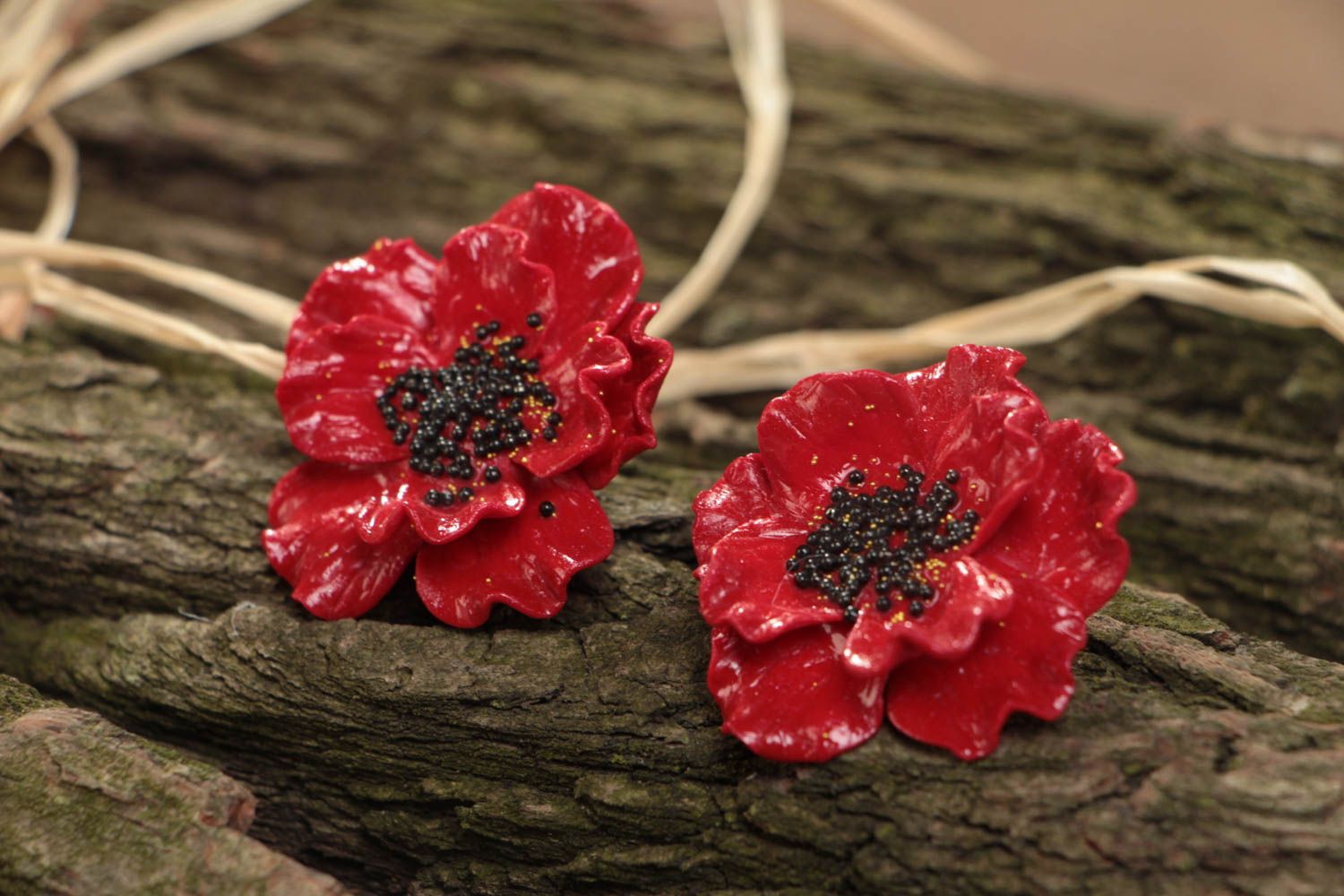 Stud earclips made of polymer clay large handmade poppies stylish jewelry photo 1