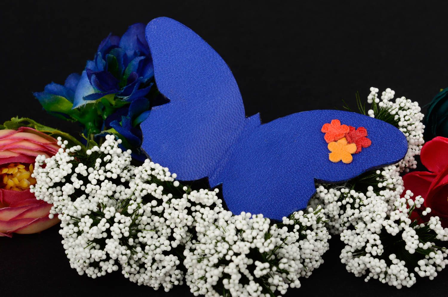 Broche papillon bleu Bijou fait main en vrai cuir Cadeau pour femme original photo 1