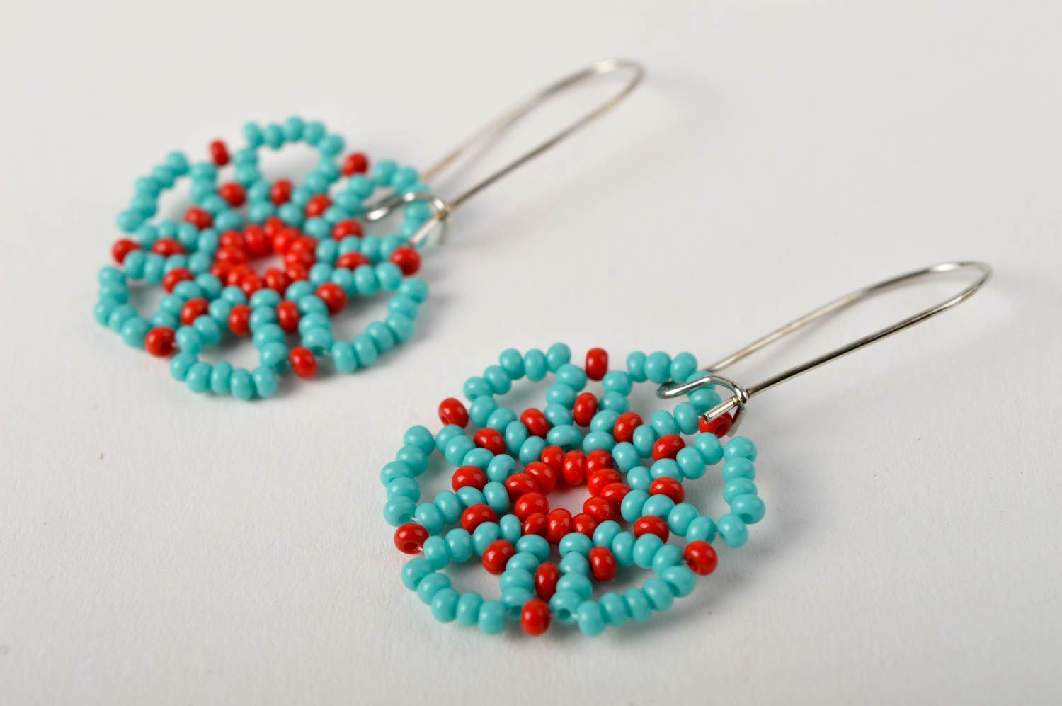 Handmade designer earrings unusual flower earrings blue beaded jewelry photo 2