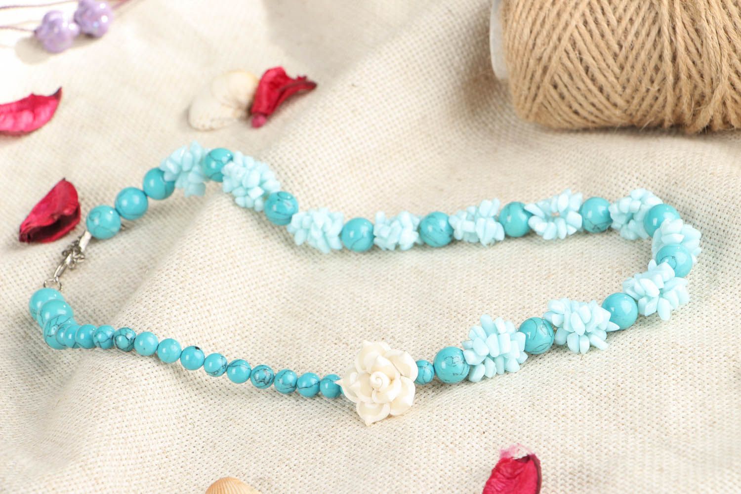 Bead necklace made of turquoise photo 4
