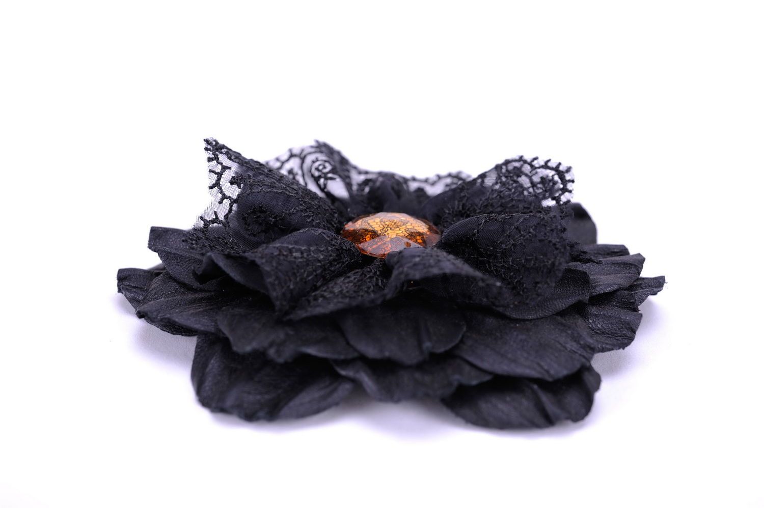 Flower brooch made ​​of leather and lace photo 2