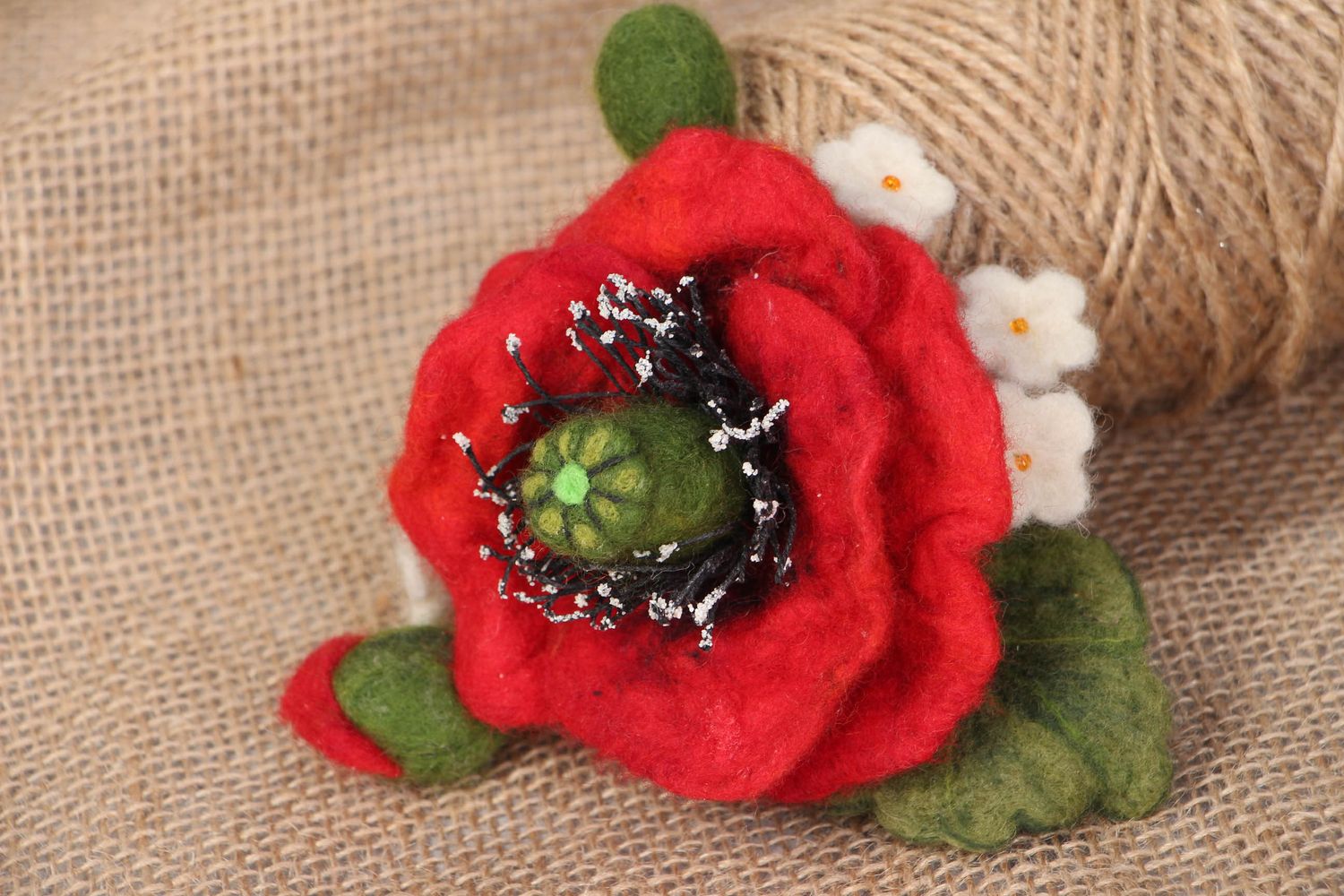 Felted wool hair clip in the shape of poppy photo 5
