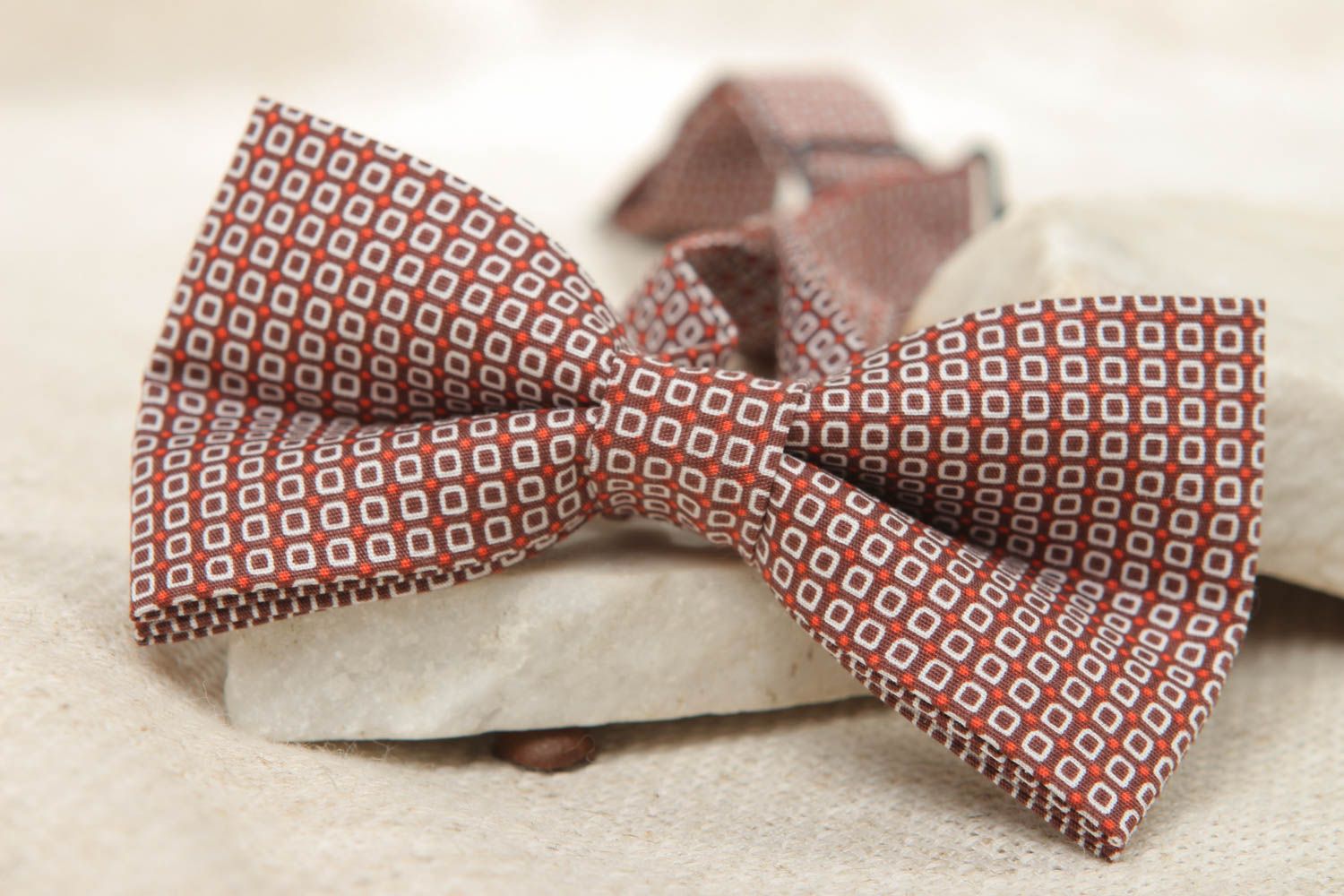 Fabric bow tie with small print photo 5