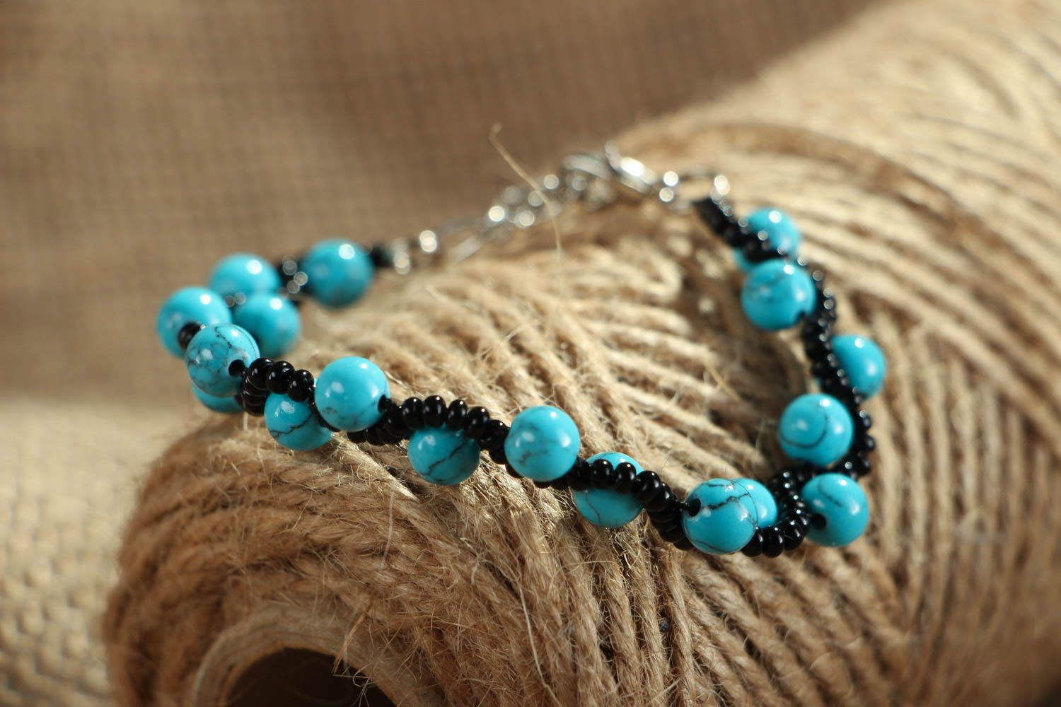 Bracelet en perles et turquoise fait main photo 4