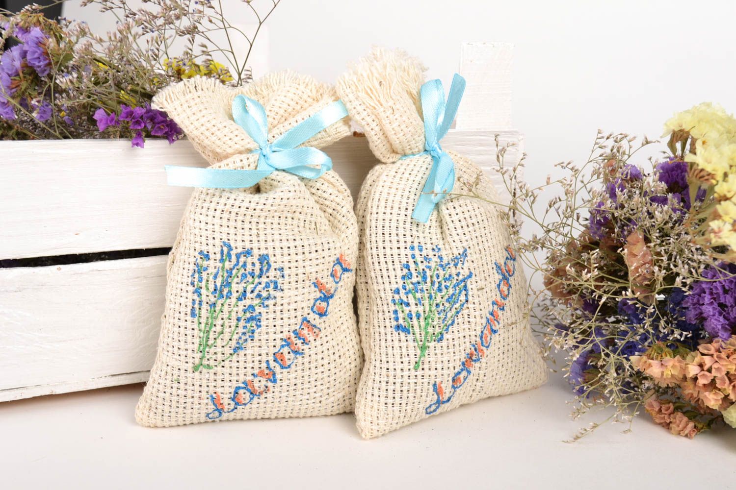 Handmade sachet bag with herbs home design aromatherapy at home small gifts photo 1