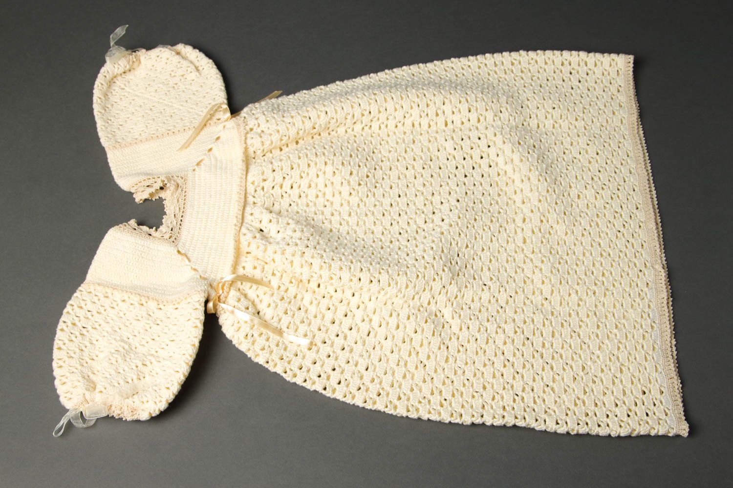Крестильные принадлежности ручной работы крестильное платье вязаная сумочка фото 3