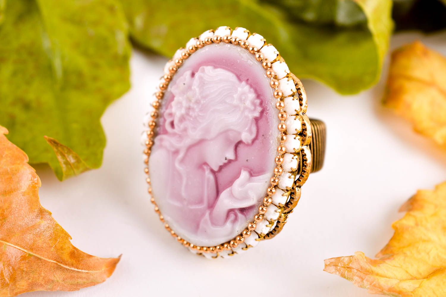 Handgemachter Schmuck rosa Ring Accessoire für Frauen Kamee Ring hübsch oval foto 1