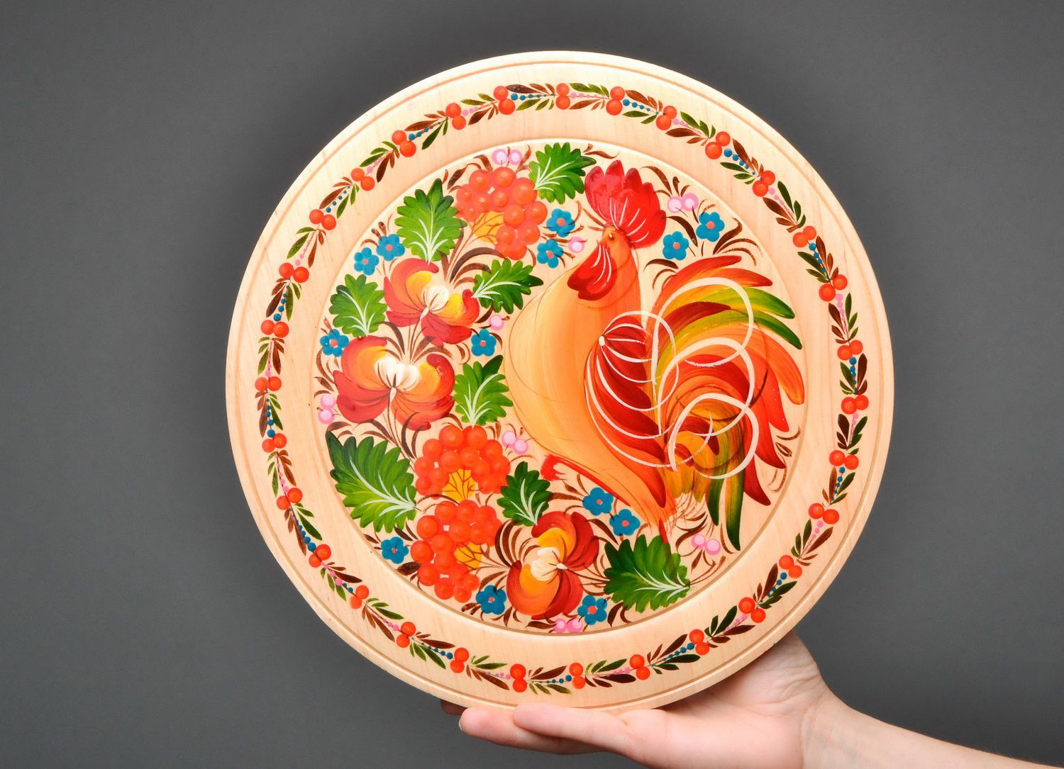 Decorative plate, handiwork photo 2