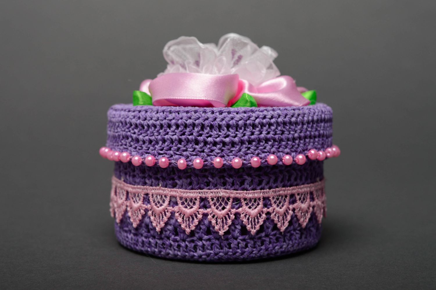 Coffret à bijoux décoré de dentelle et perles en plastique fait main violet photo 1