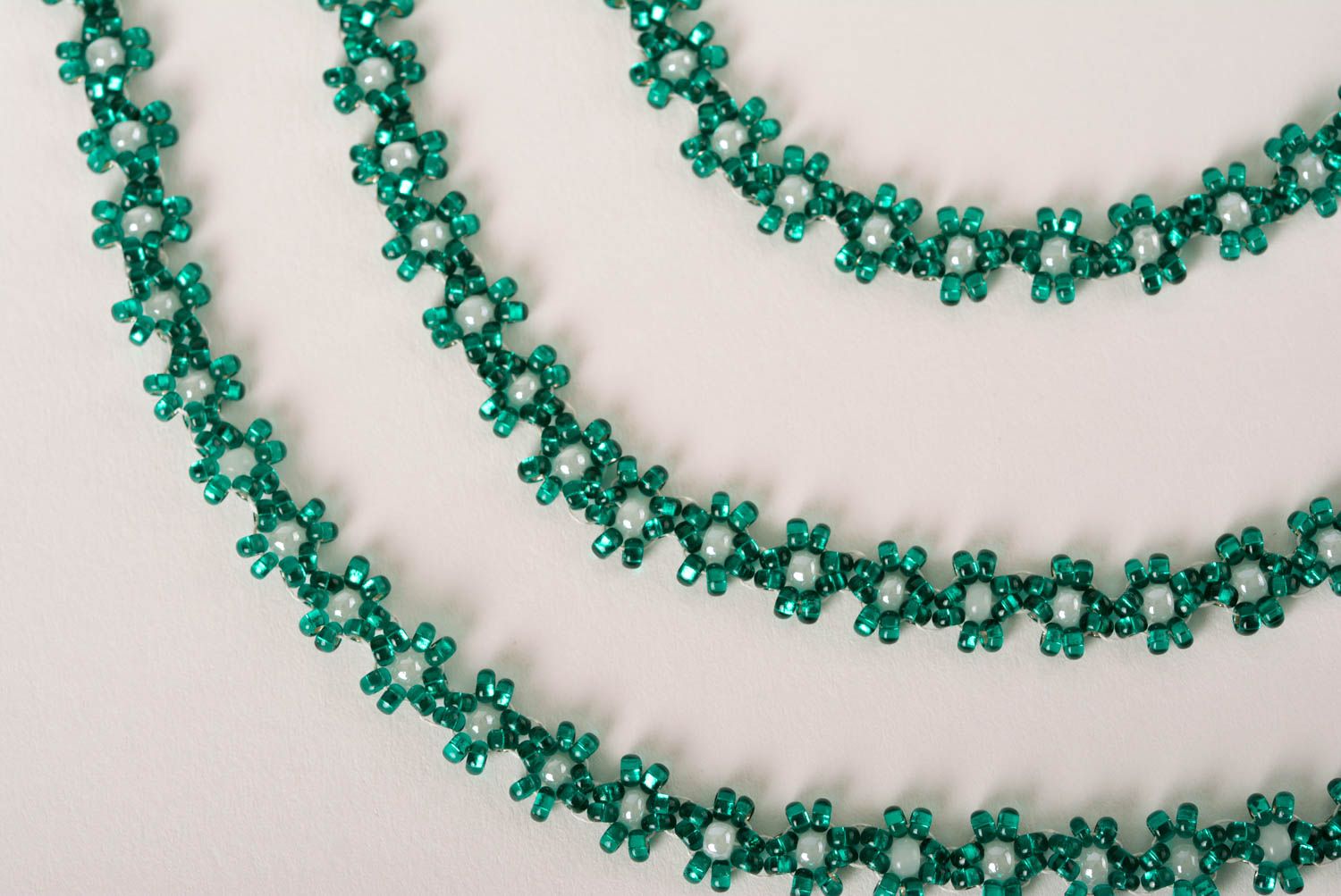Emerald handmade beaded necklace woven bead necklace accessories for girls photo 4