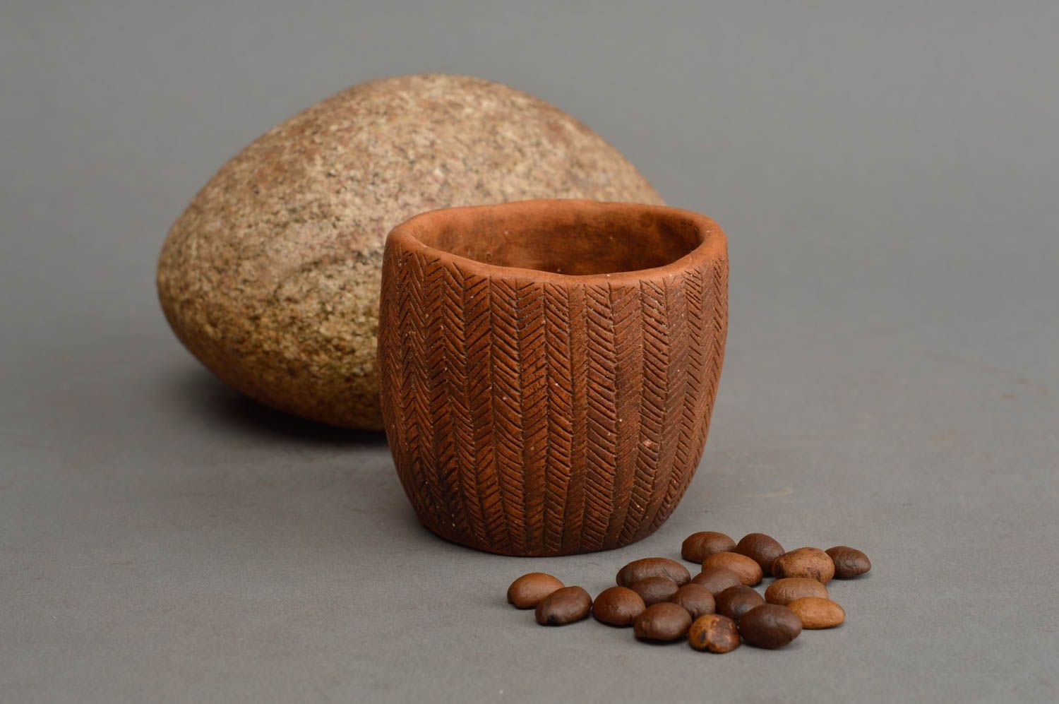 No handle ceramic terracotta shot cup in village style photo 1