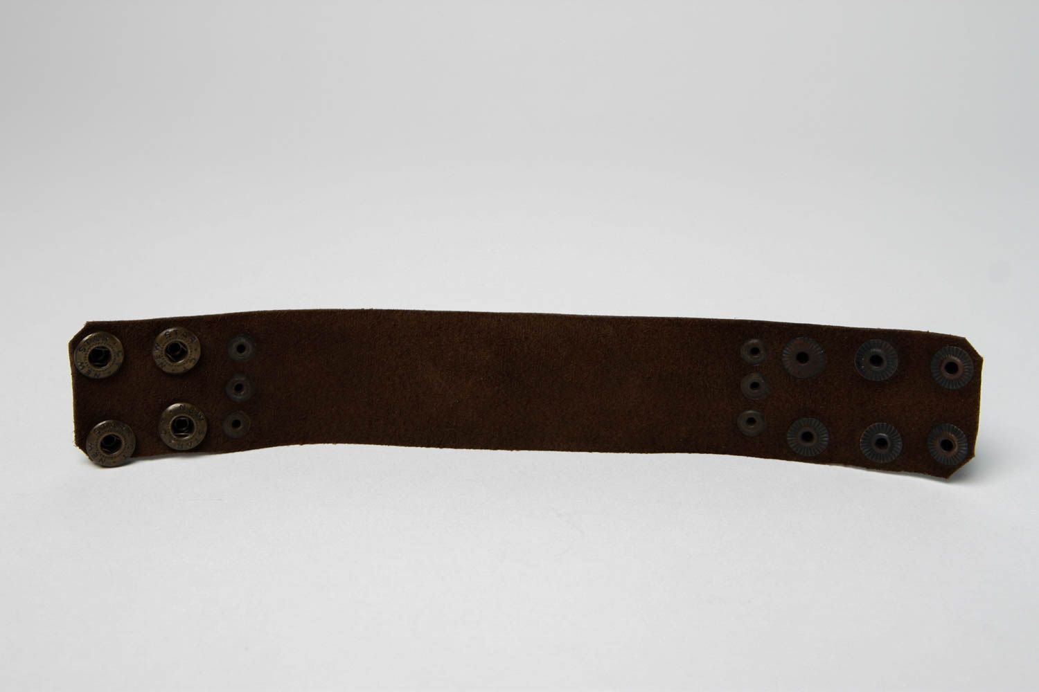 Bracciale in cuoio fatto a mano accessorio originale braccialetto di moda
 foto 5