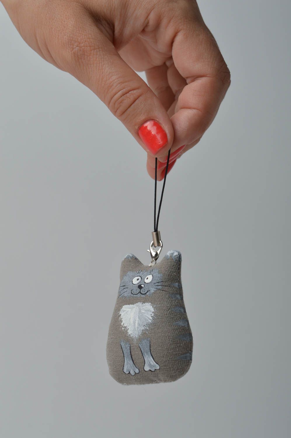 Llavero artesanal accesorio para llaves y móvil regalo original Gato gris foto 2