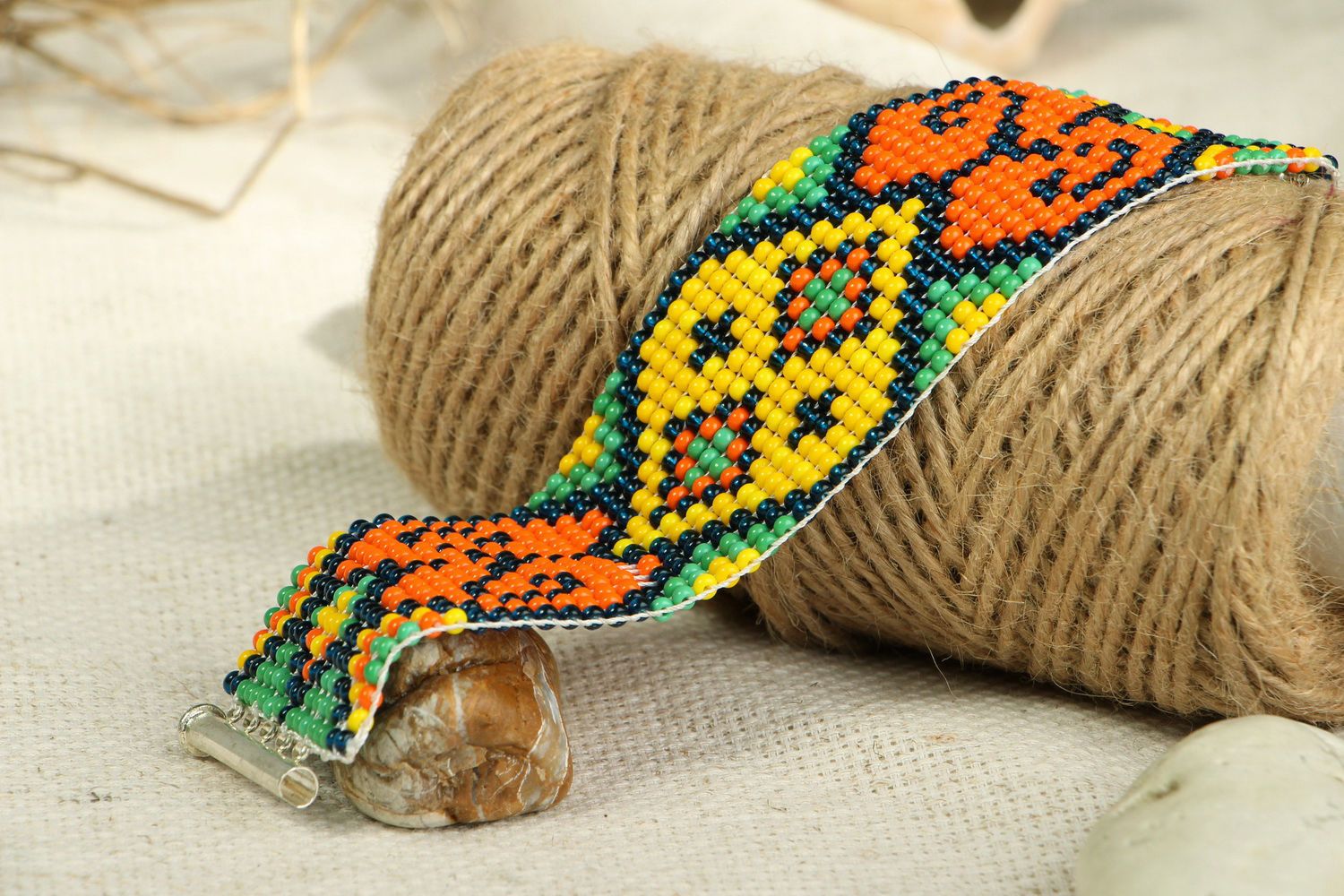 Bracelet made of Czech beads photo 1