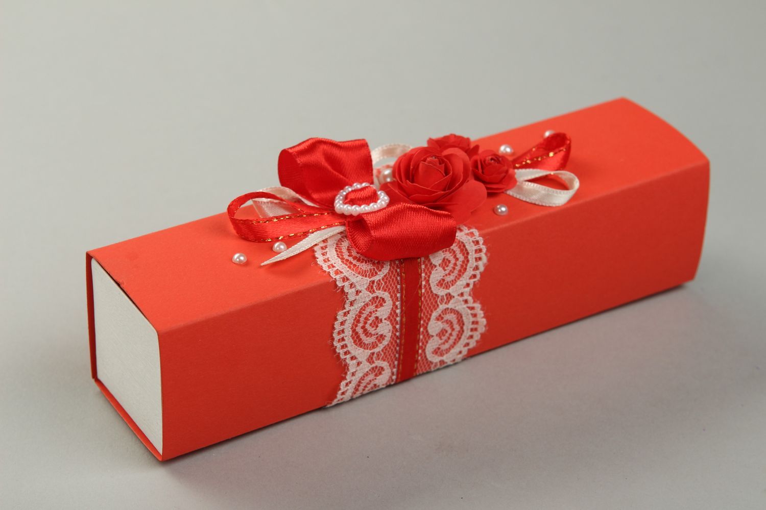 Invitación para boda roja cn encaje hecha a mano caja bonita accesorio nupcial foto 1