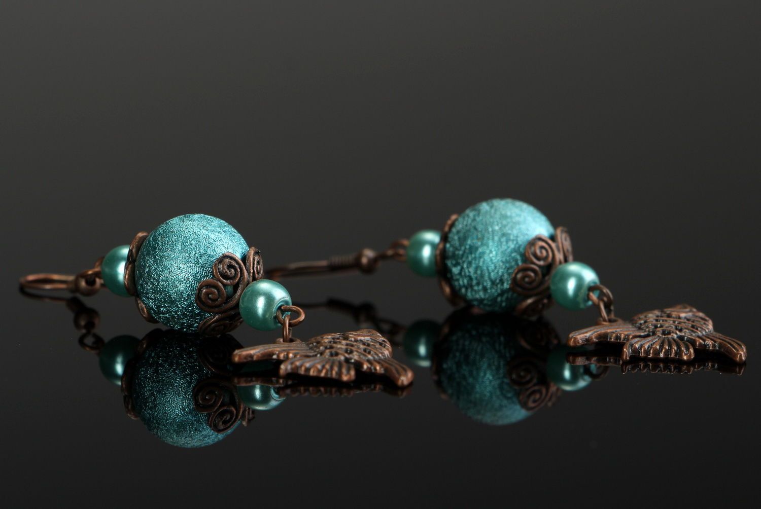 Boucles d'oreilles fait main en cuivre et perles céramiques Reine de la mer   photo 5