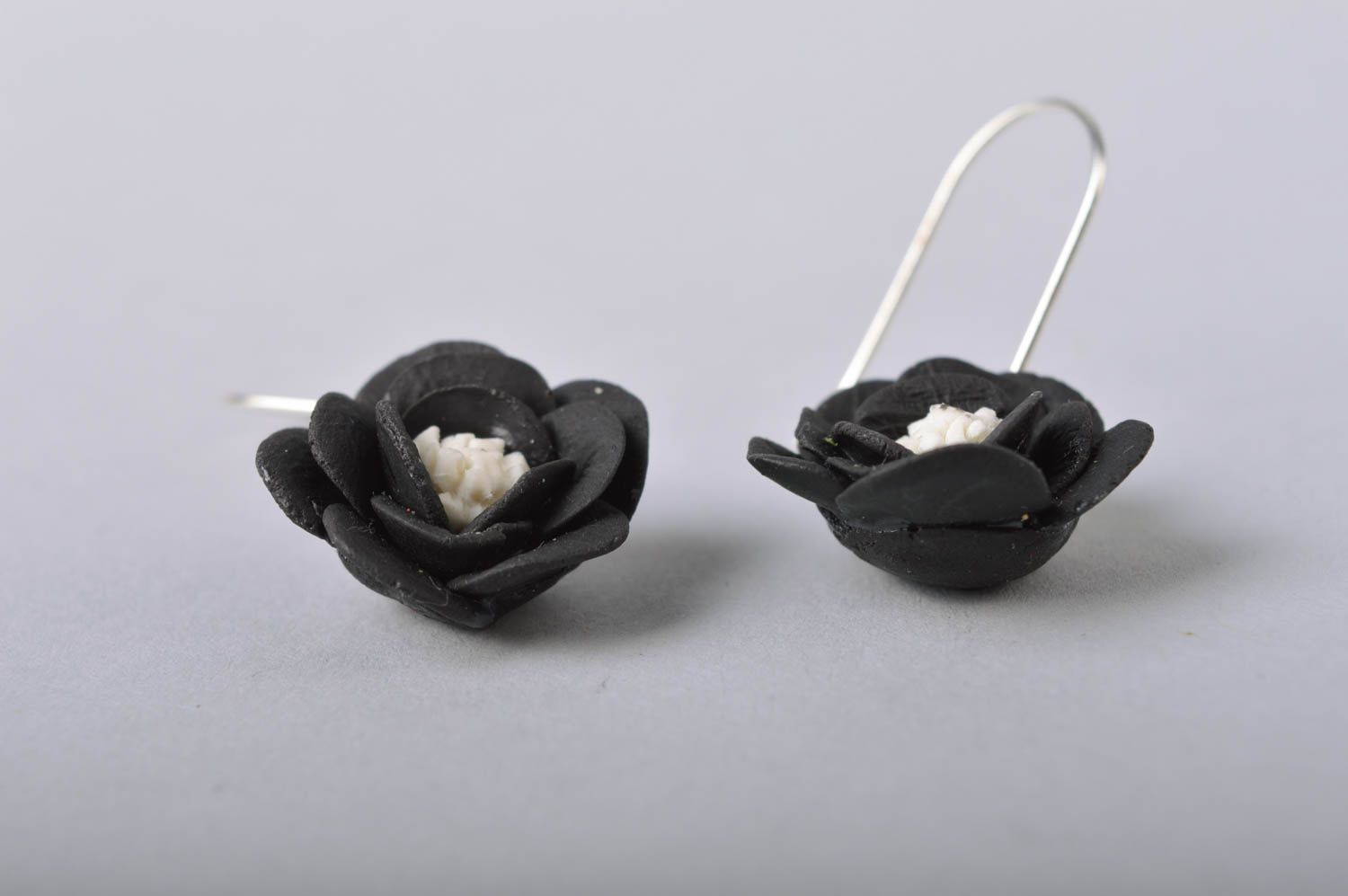 Handmade elegant designer dangle earrings with black cold porcelain flowers photo 3
