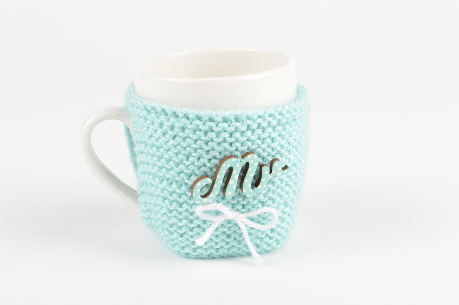 White porcelain medium size tea or coffee cup with knitted cup warmer cover photo 2