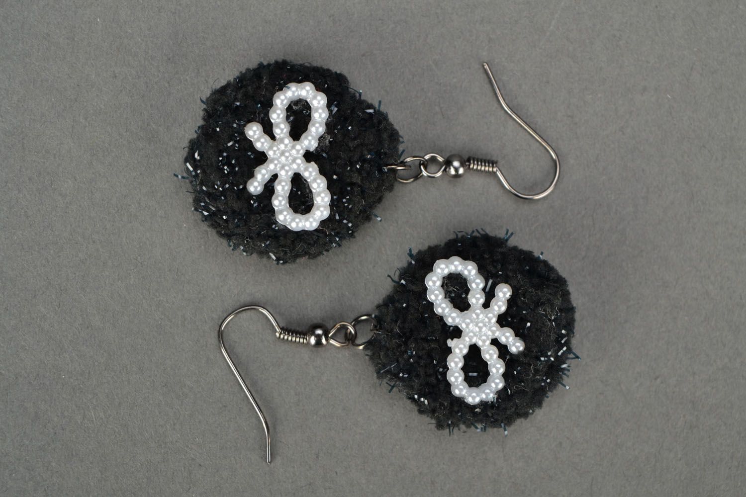 Crochet earrings Pearl Bows photo 3