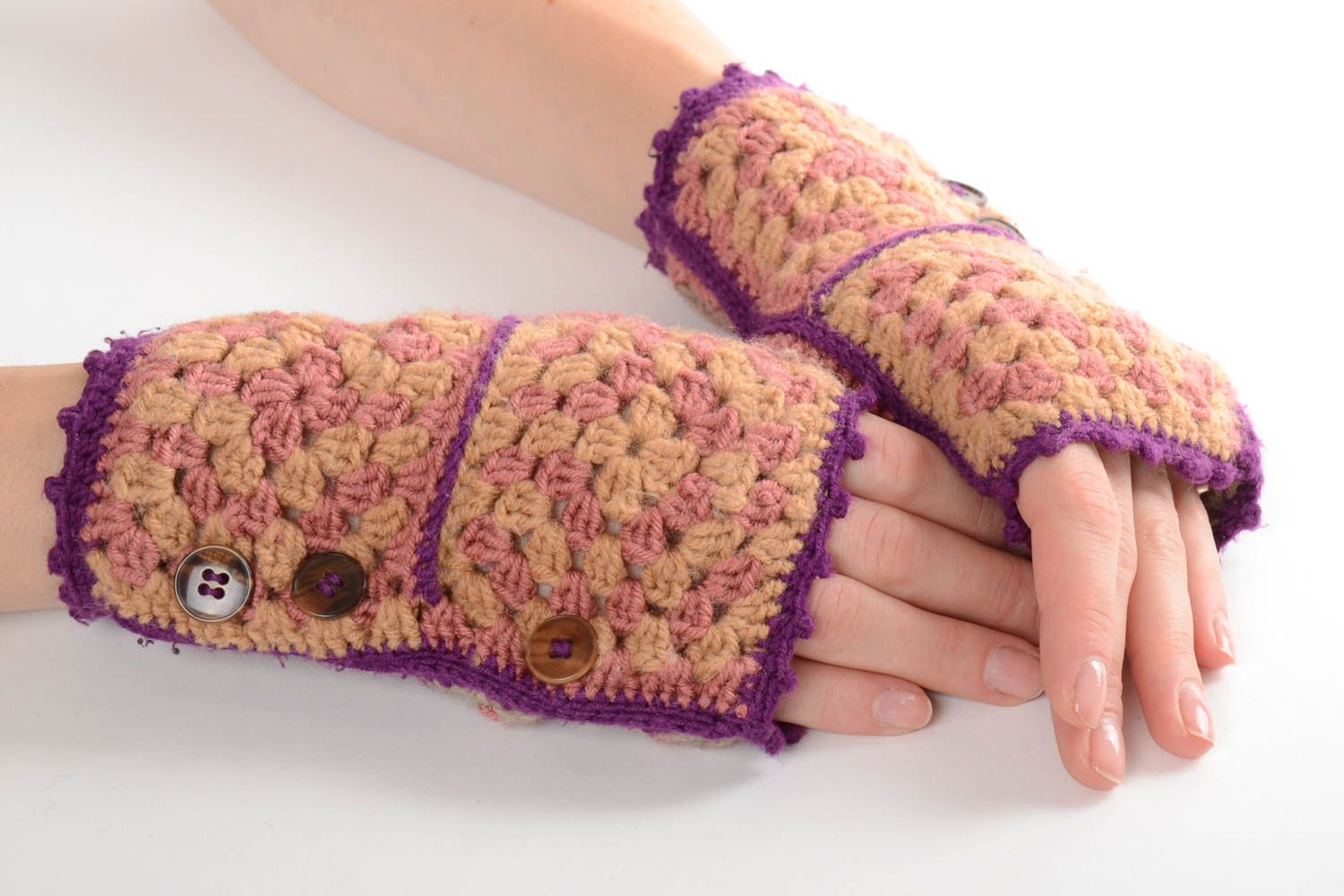 Mezziguanti a maglia fatti a mano guanti senza dita guantini scaldamani bottoni foto 1