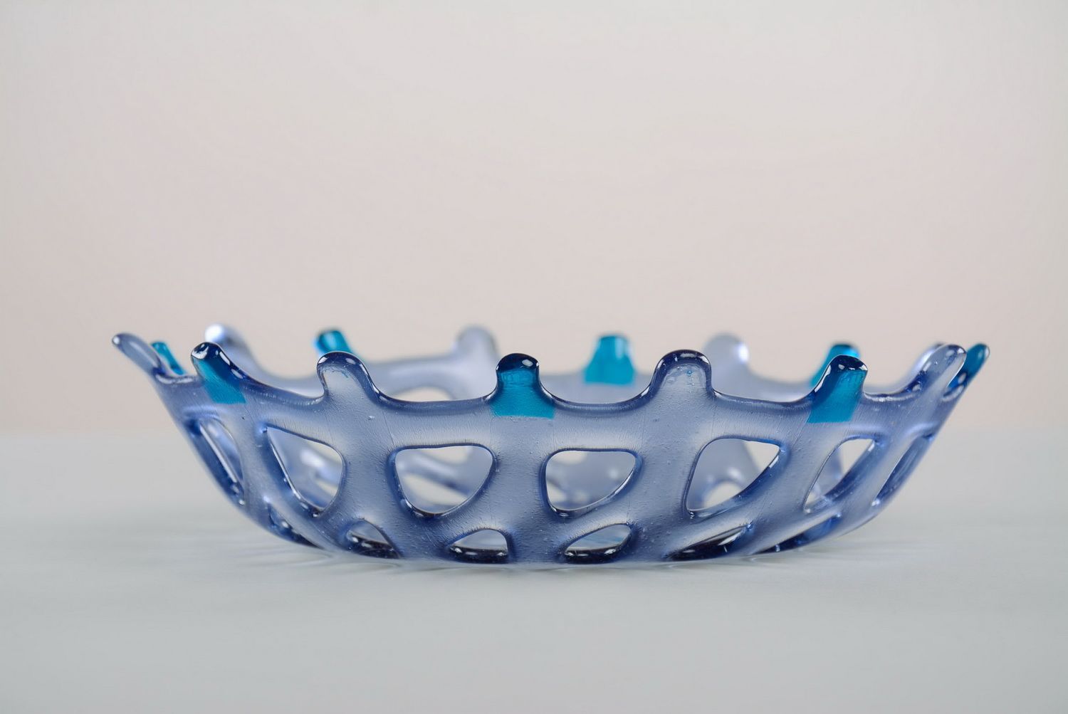 Prato de vidro original artesanal Rendas azuis foto 3