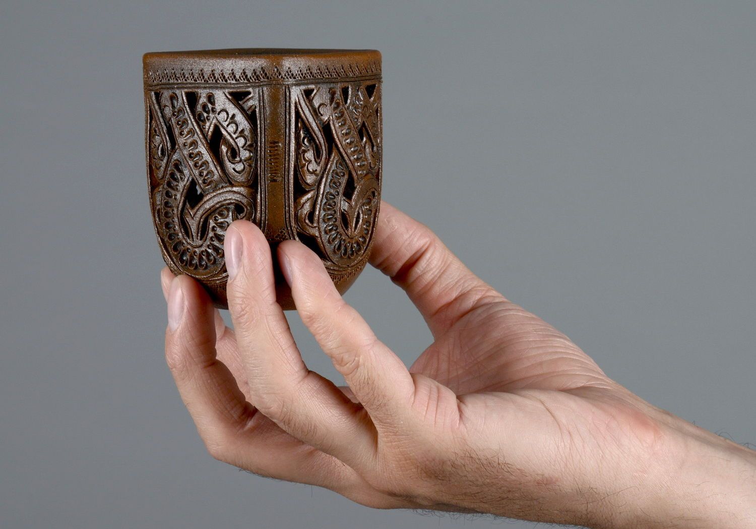Vaso de cerâmica delicado foto 5
