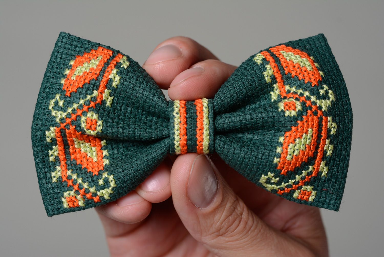 Handmade dark green bow tie decorated with ornamental ethnic embroidery for men photo 4