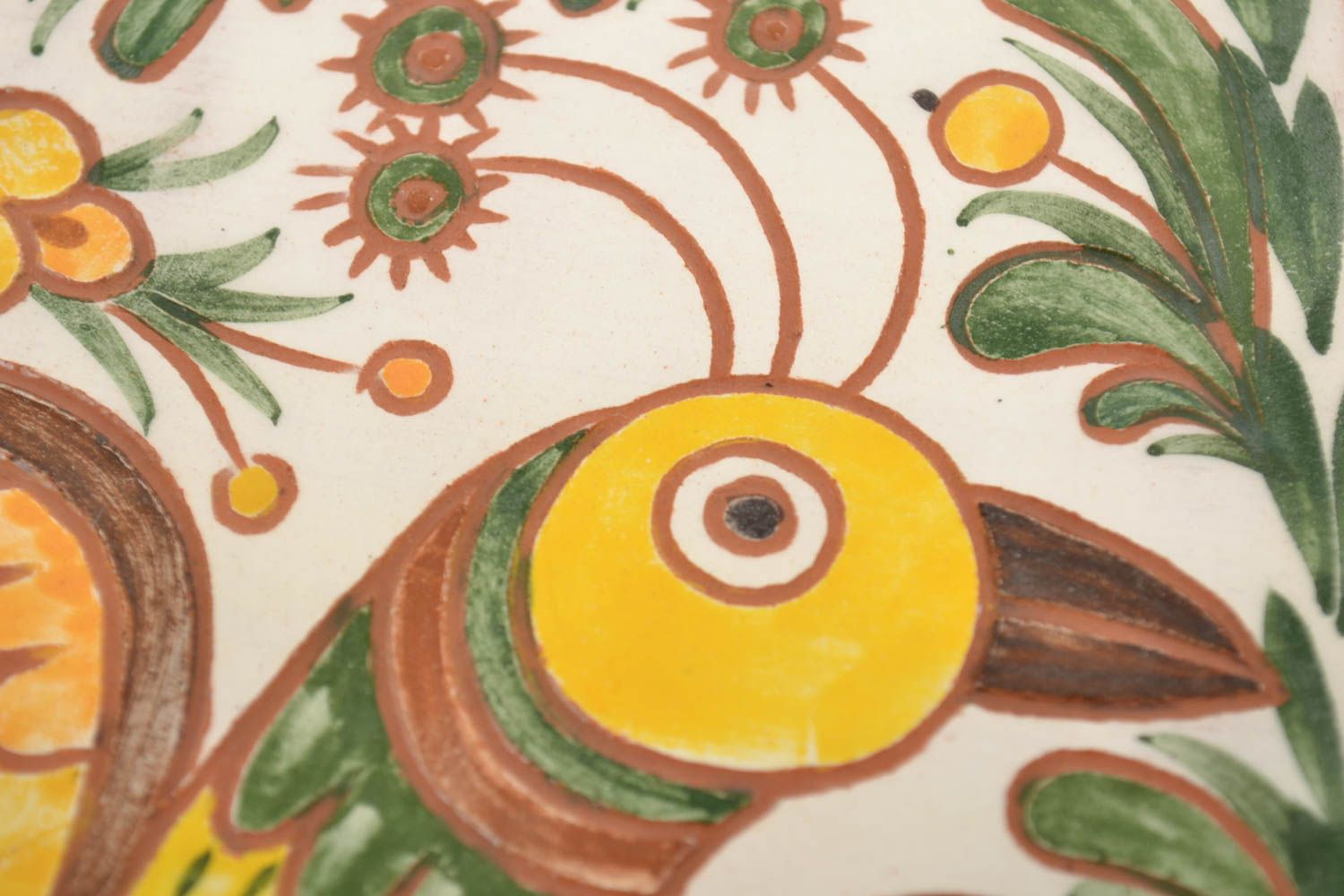 Petit carreau céramique avec peinture d'engobes décoratif fait main Oiseau photo 3