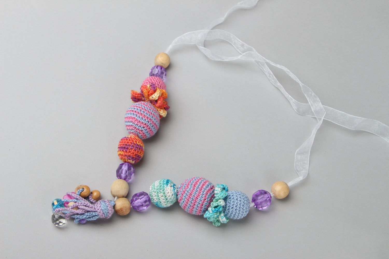 Handmade sling necklace  photo 1