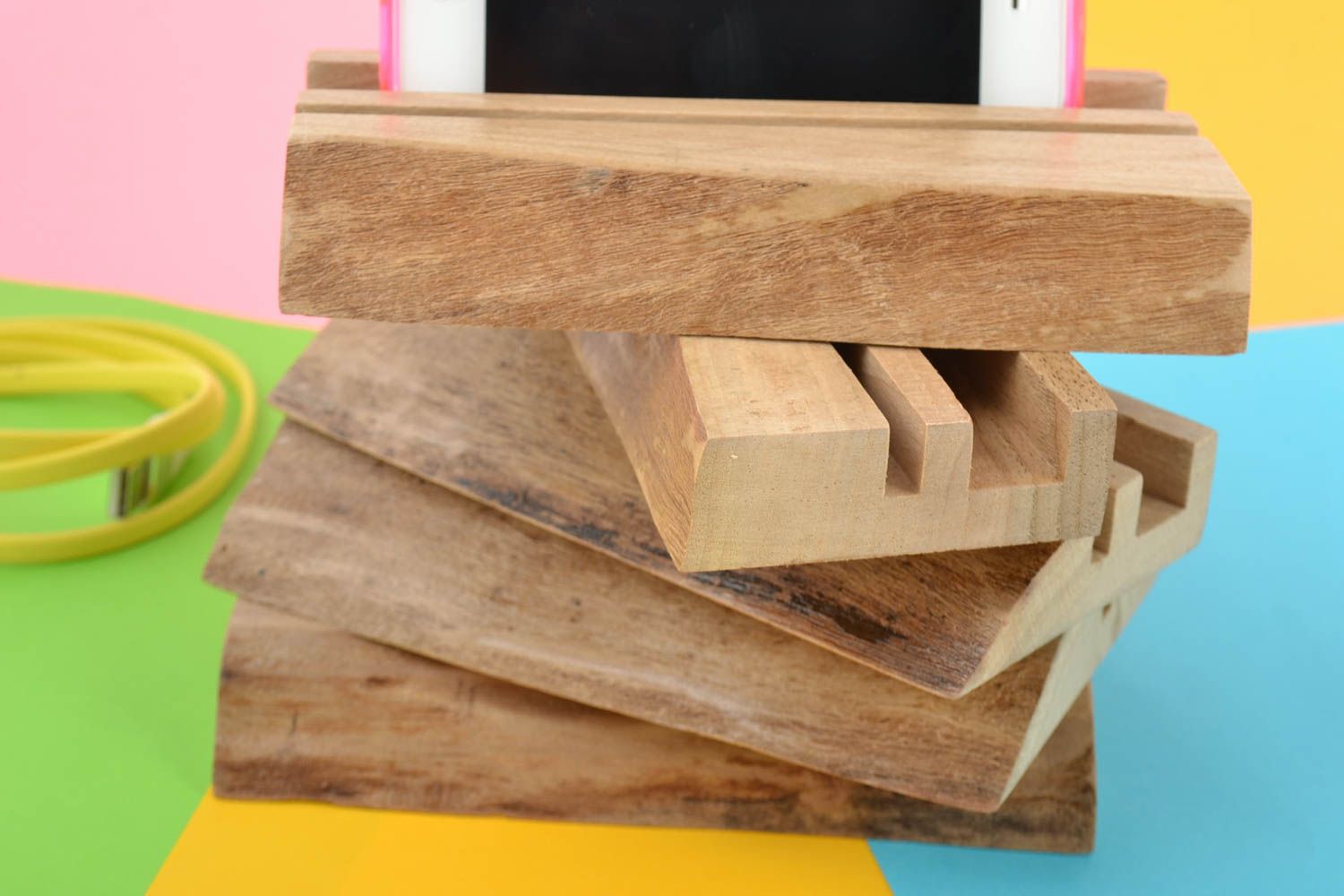 Holz Ständer für Tablet handmade umweltfreundlich lackiert originell Set 5 Stück foto 1