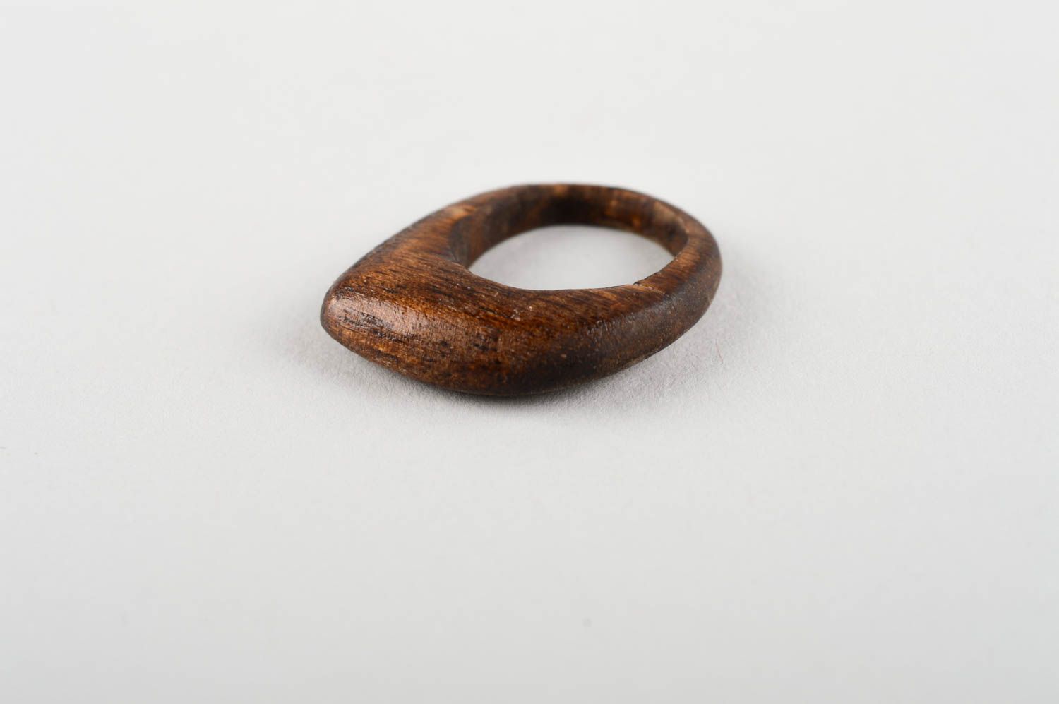Handmade modisches Accessoire Geschenk für Frau Damen Modeschmuck Ring am Finger foto 4