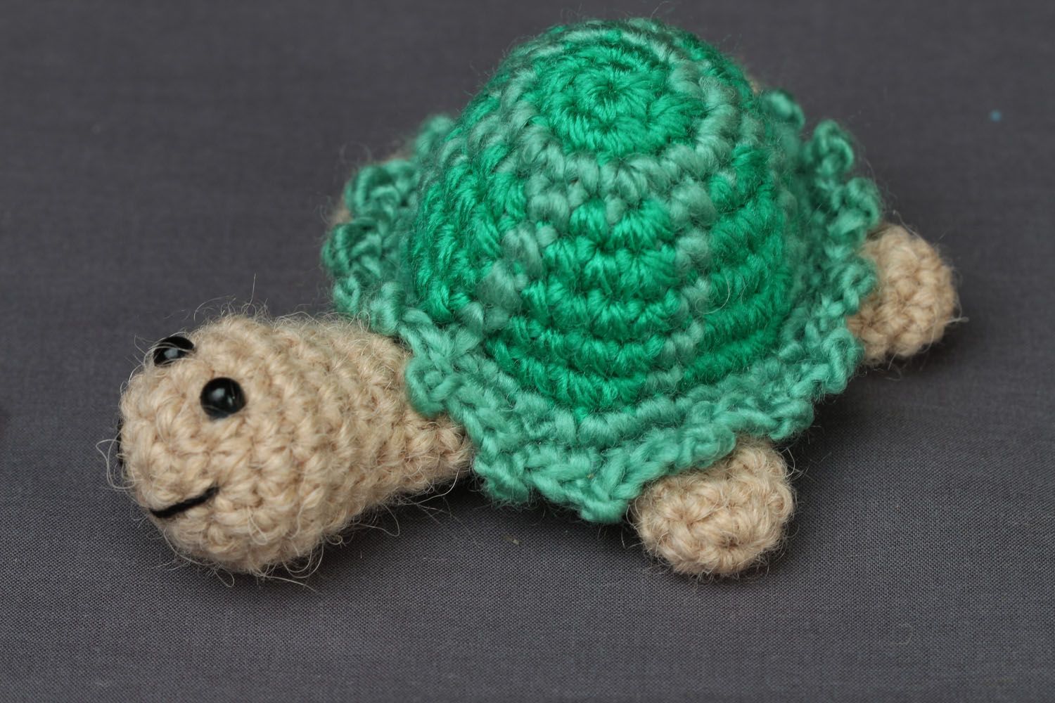 Jouet mou tortue tricotée main  photo 1